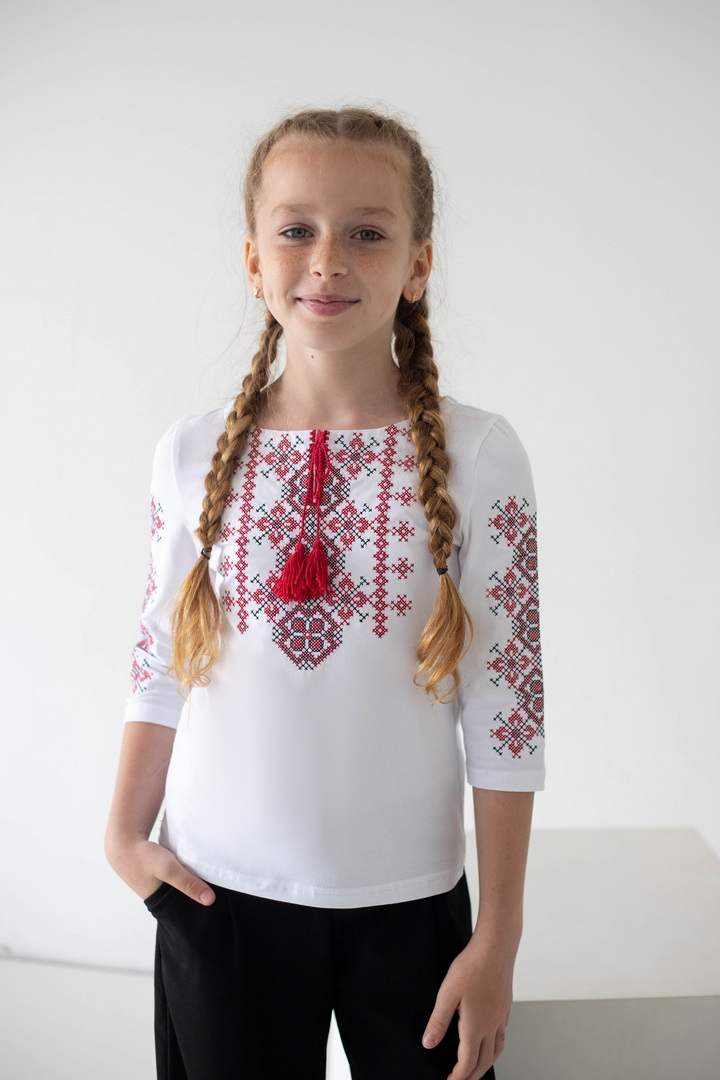 Вишиванка для дівчат 